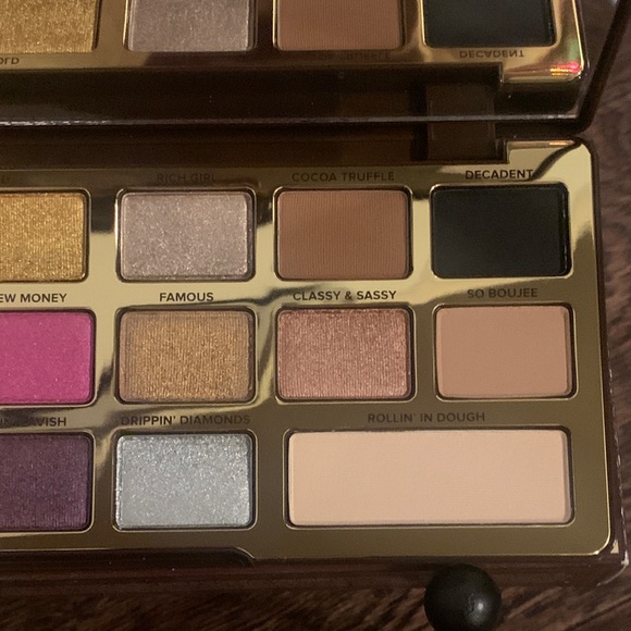 Too Faced Chocolate Gold Eyeshadow Palette BNIB - RETIRED NEVER SWATCHED - Picture 6 of 6